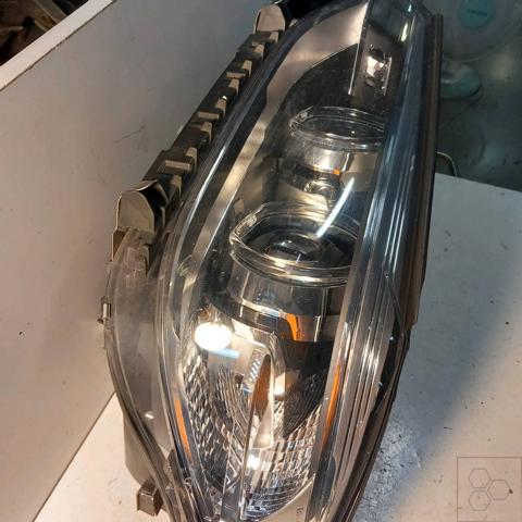 BMW 63117466131 Фара левая в наличии Черновцы
