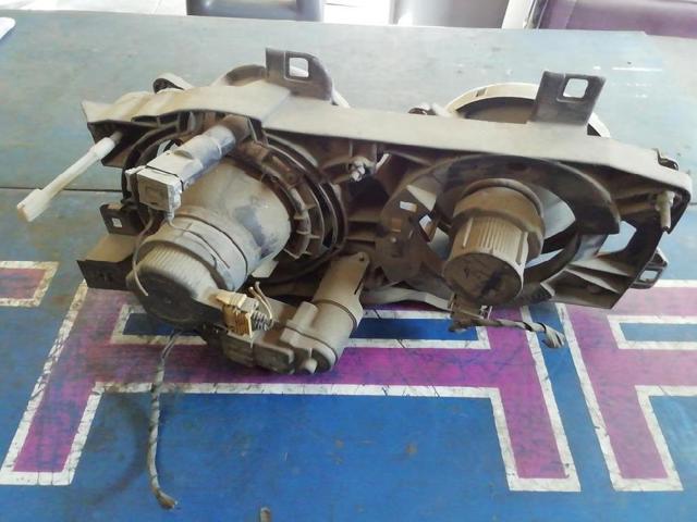 BMW 63121391321 Левая фара в наличии Тернополь