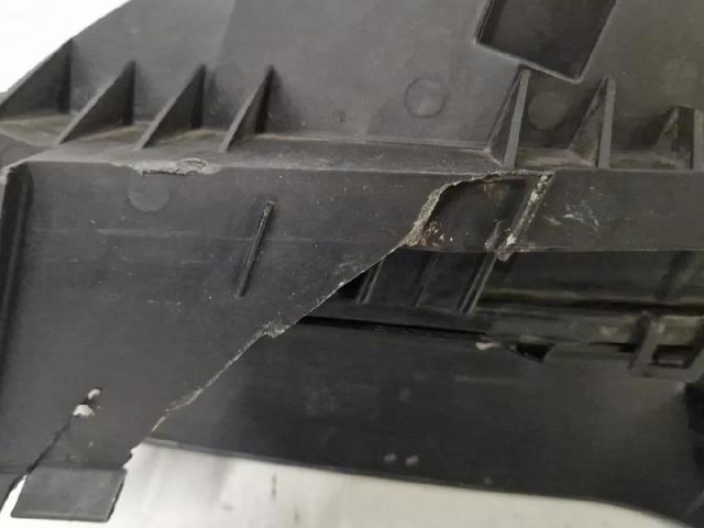 63123418412 BMW Правая фара купить в Черновцы