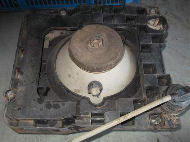A6318203961 MERCEDES Правая фара купить в Ужгород