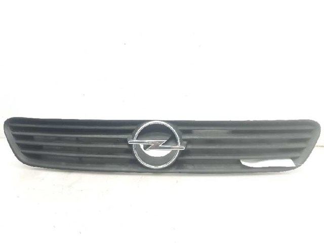 6320066 OPEL Решетка радиатора купить в Кривой Рог
