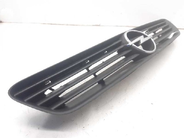 6320066 OPEL Решетка радиатора купить в Запорожье