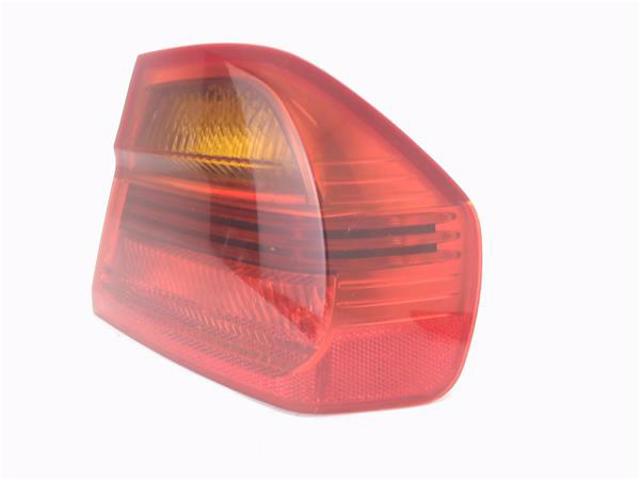 63210406880 BMW Фонарь задний правый внешний купить в Львов