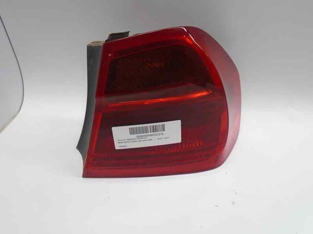 Lanterna traseira direita externa 63210406880 BMW