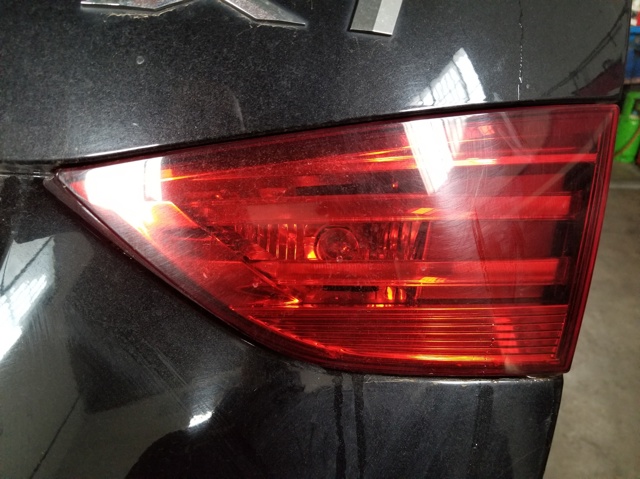 Luz traseira direita interior para BMW X1 2.0 turbodiesel (143 cv) n47d20c 63212990114
