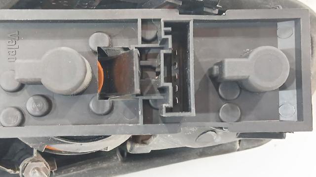 63216911898 Фонарь задний правый купить Тернополь