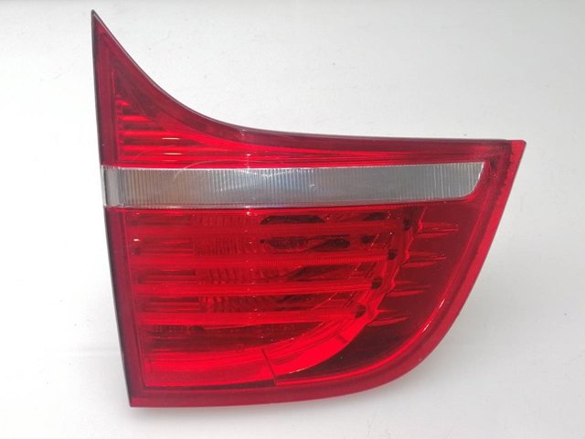 Lanterna traseira esquerda interna 63217295005 BMW