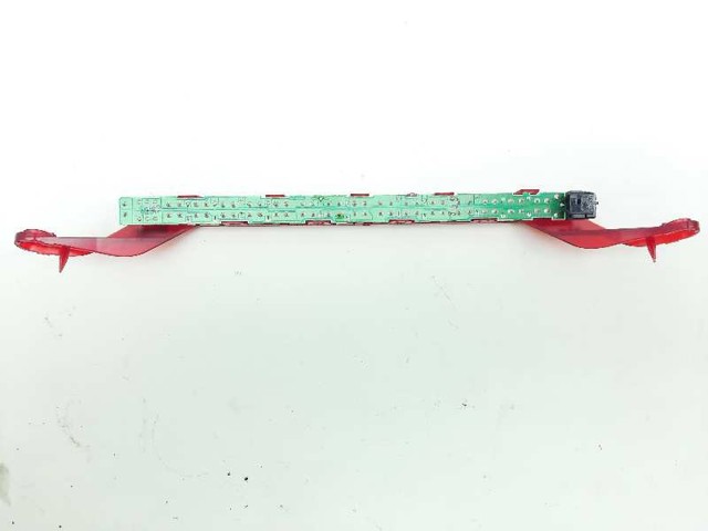 Sinal de parada traseiro adicional BMW 1 E81