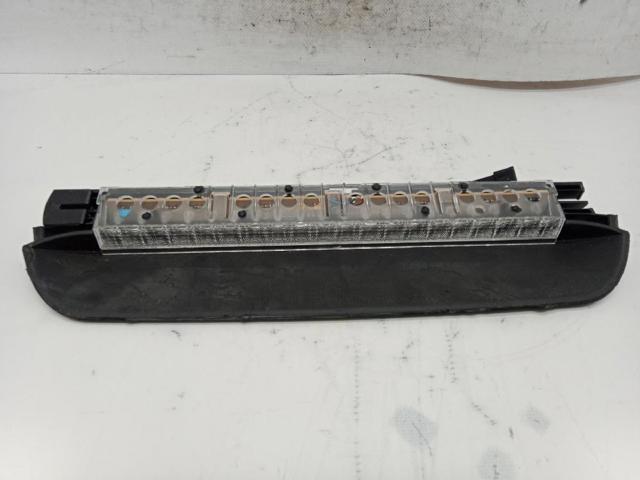 Sinal de parada traseiro adicional BMW 5 E60
