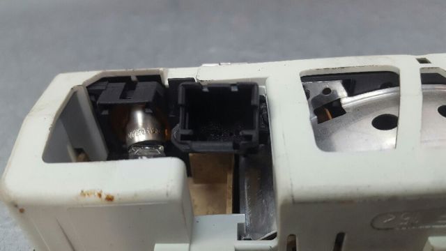 63318369512 BMW купить в Ужгород