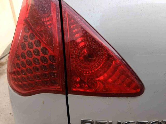 PEUGEOT 6350HE Фонарь задний левый внутренний в наличии Каменское