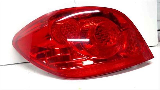 Lanterna traseira esquerda 6350X0 PEUGEOT