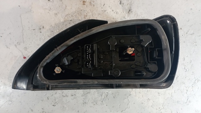 6351C9 PEUGEOT Фонарь задний правый купить в Запорожье