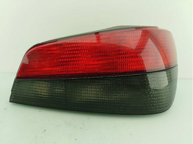 Luz traseira direita para Peugeot 306 fastback 2.0 hdi 90 rhy 6351H7