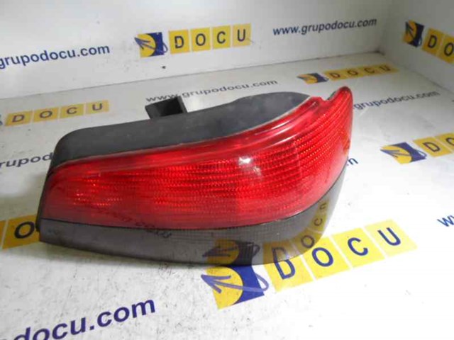 Luz traseira direita para Peugeot 306 1.6 sr nfz (tu5jp) 6351H7