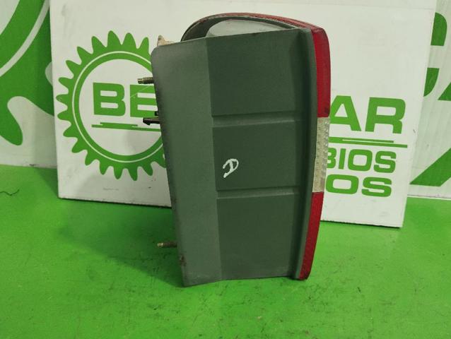 Lanterna traseira direita externa 6351L3 Peugeot/Citroen