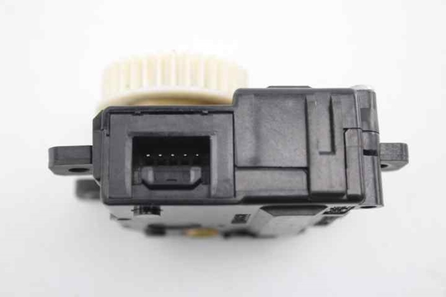 638001981 TOYOTA купить в Днепр