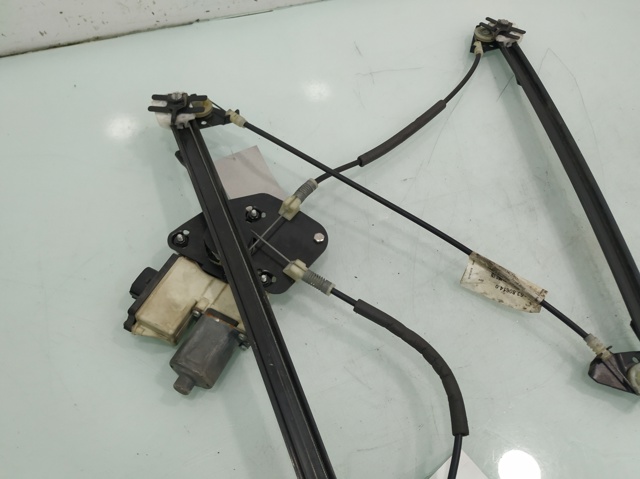 63806140 BMW Мотор стеклоподъемника двери передней левой купить в Запорожье