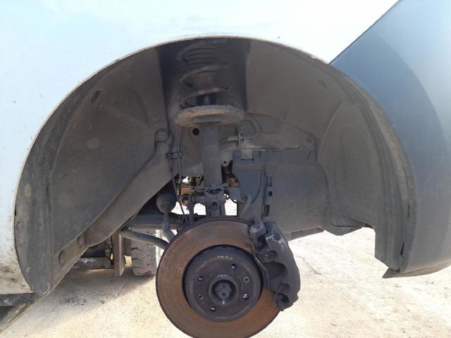 Guarda-barras direito do pára-lama dianteiro 638402753R RENAULT