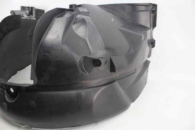 638418129R RENAULT Подкрылок передний левый купить в Каменское