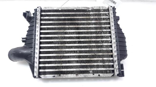 6385012901 MERCEDES Радиатор интеркуллера купить в Черновцы