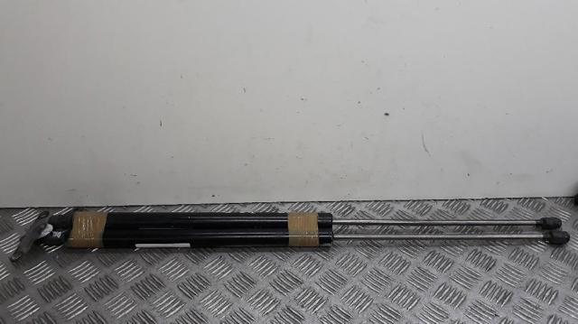 MERCEDES A6389800364 Амортизатор багажника в наличии Ирпень