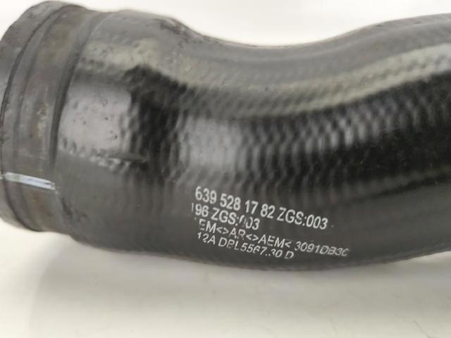 MERCEDES 6395281782 Патрубок интеркулера в наличии Житомир