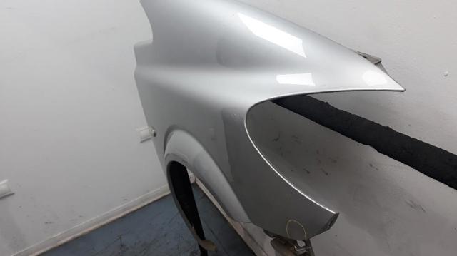 6396305207 MERCEDES Крыло переднее правое купить в Украина