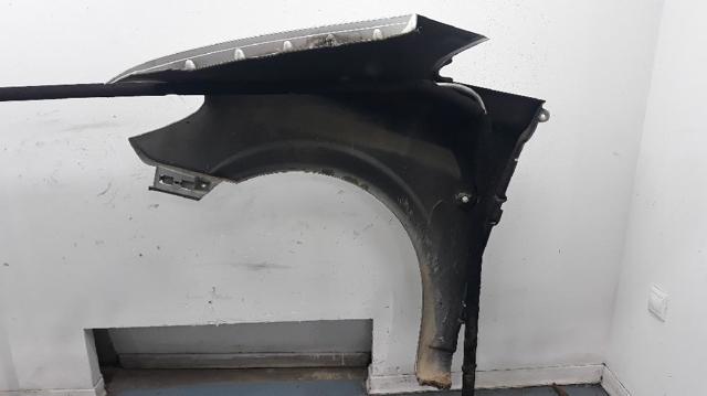 MERCEDES 6396305207 Крыло переднее правое в наличии Николаев