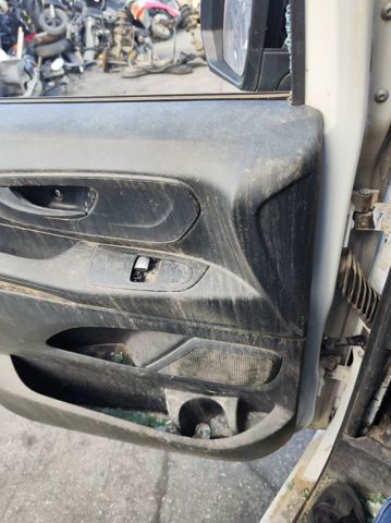MERCEDES 6398200026 Блок комфорта передней двери в наличии Ужгород