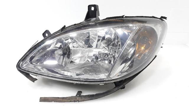 MERCEDES 6398200161 Фара левая в наличии Киев