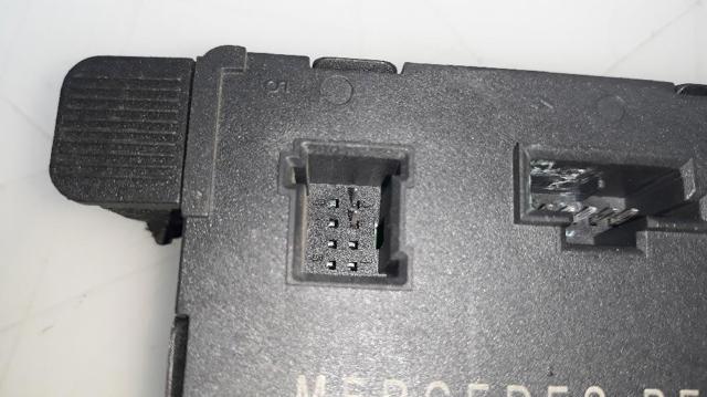 MERCEDES 6398200326 Блок комфорта передней двери в наличии Винница