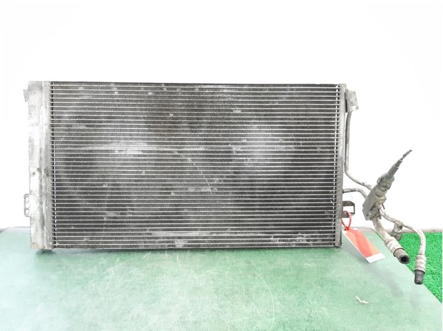 Condensador de ar condicionado para Mercedes Vito Closed Box 6.03 -> 2.1 cdi (109 cv) 646982 6398350700