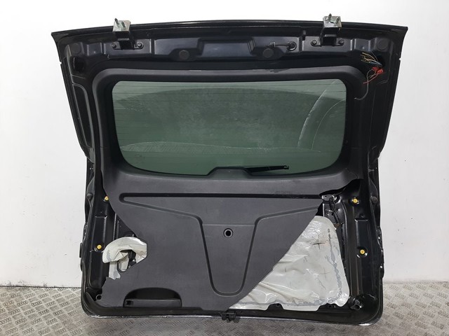SSANG YONG 6400108302 Дверь задняя (багажная 3/5-я (ляда) в наличии Ужгород