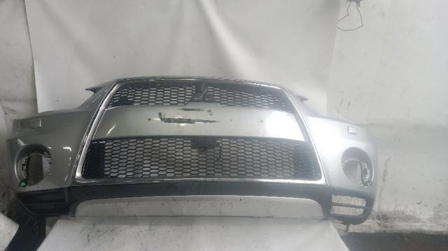 Pára-choque dianteiro 6400B824 MITSUBISHI