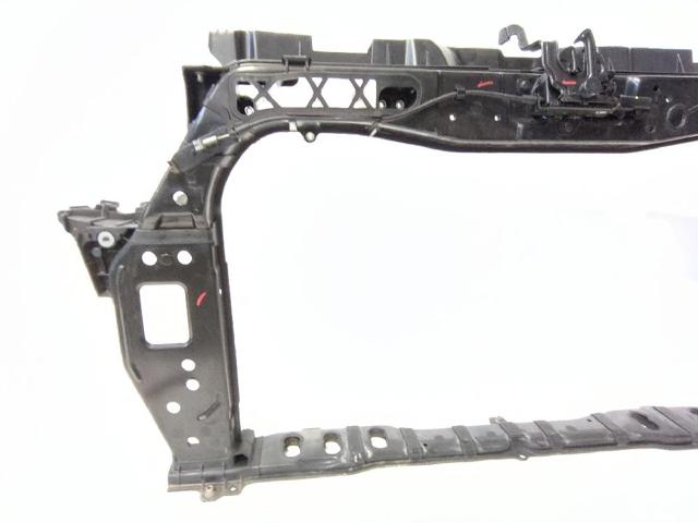 HYUNDAI 641011W003 Рамка радиатора в наличии Чернигов