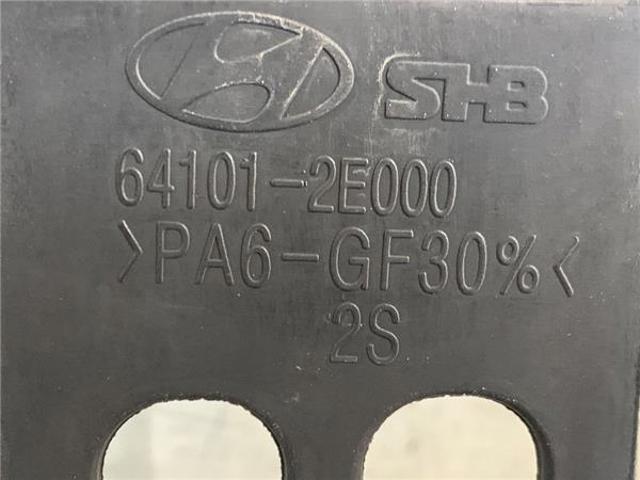 HYUNDAI 641012E001 Рамка радиатора в наличии Николаев