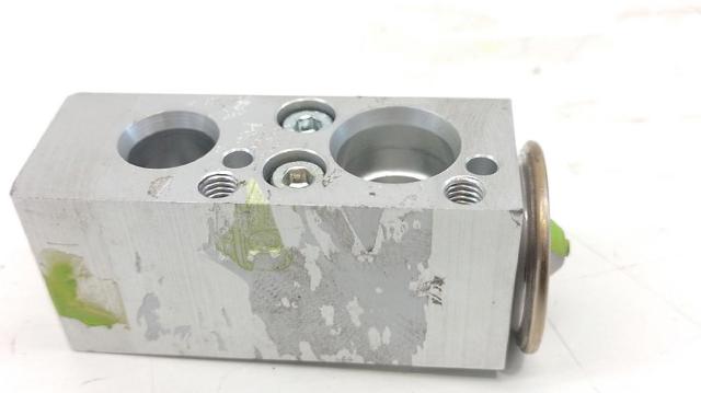 64116845415 BMW Клапан TRV кондиционера купить в Днепр