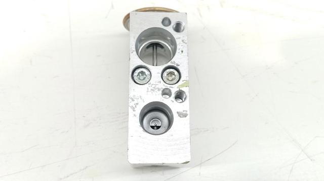 64116845415 BMW Клапан TRV кондиционера купить в Запорожье