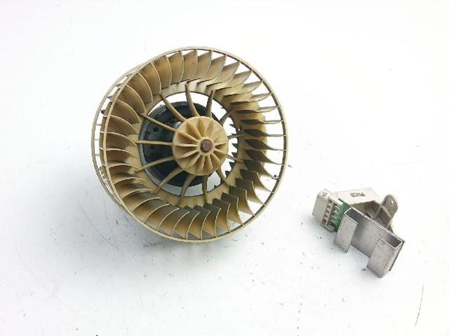 64118361913 BMW Вентилятор печки купить в Украина