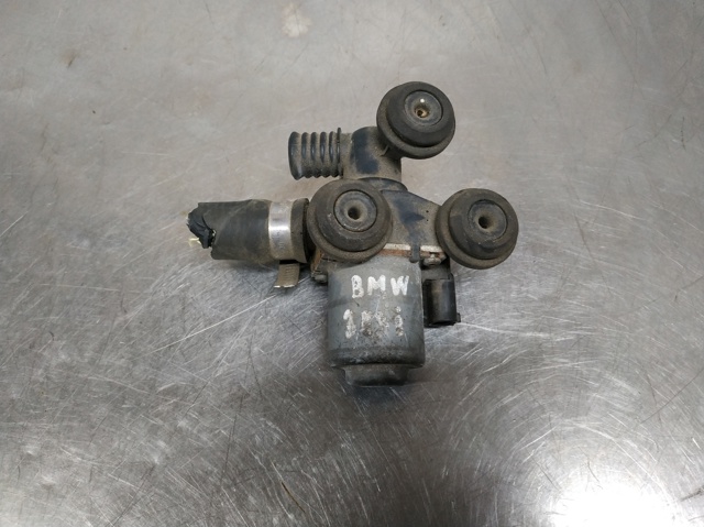 BMW 64118369805 Кран печки (отопителя) в наличии Киев