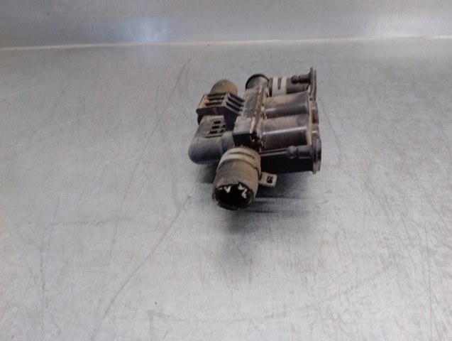 BMW 64119119164 Кран печки в наличии Винница