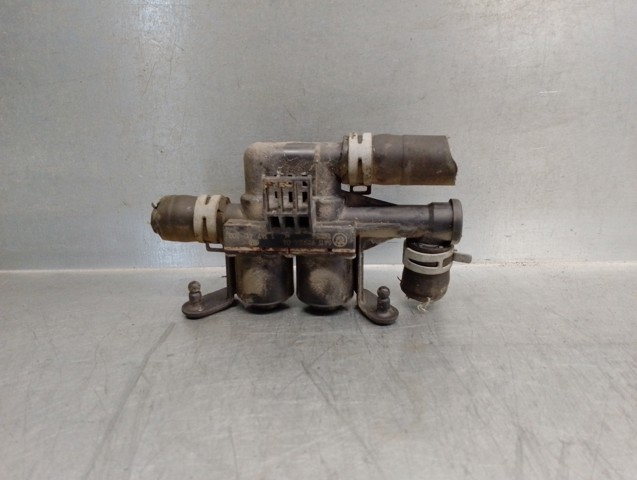 64119119164 BMW Кран печки купить в Чернигов
