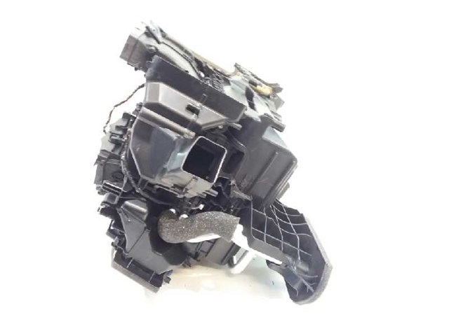 64119241190 BMW Корпус вентилятора печки купить в Киев