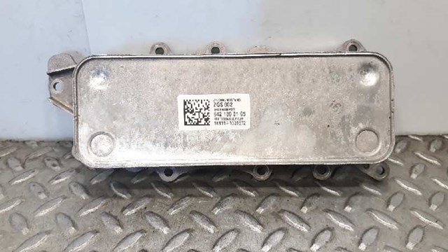 Resfriador de óleo do motor para Mercedes-Benz M-Class ML 320 CDI 4-matic (164.122) OM642940 6421800165