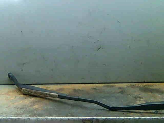 Braço de limpa-pára-brisas do pára-brisas Peugeot 307 3B