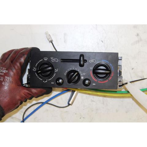 Unidade de controlo dos modos de aquecimento/condicionamento Peugeot 207 WA, WC