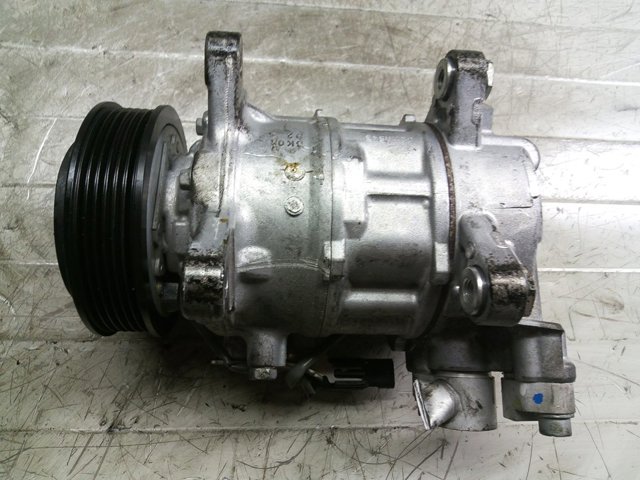 Compressor de ar condicionado para BMW 2 coupé (F22,F22) (2012-2014) 218 d b47d20a 64526994082