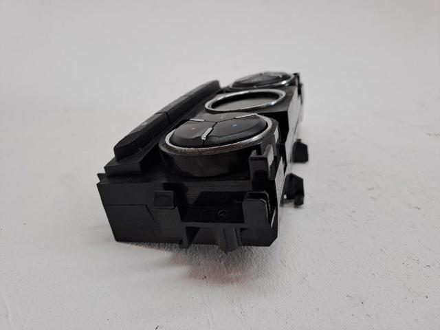 Unidade de controlo dos modos de aquecimento/condicionamento Citroen C3 2 A51