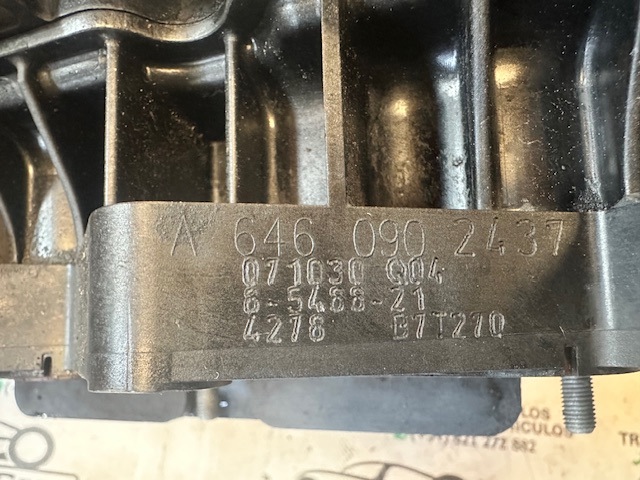 MERCEDES 6460902437 Впускной коллектор в наличии Винница
